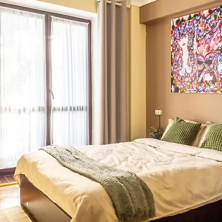 Sky Paradise - M&n Apartament *