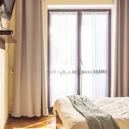 Sky Paradise - M&n * Bukareszt